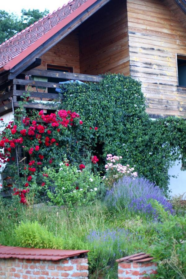 Holiday Home Trnavsko Bagonya Kültér fotó
